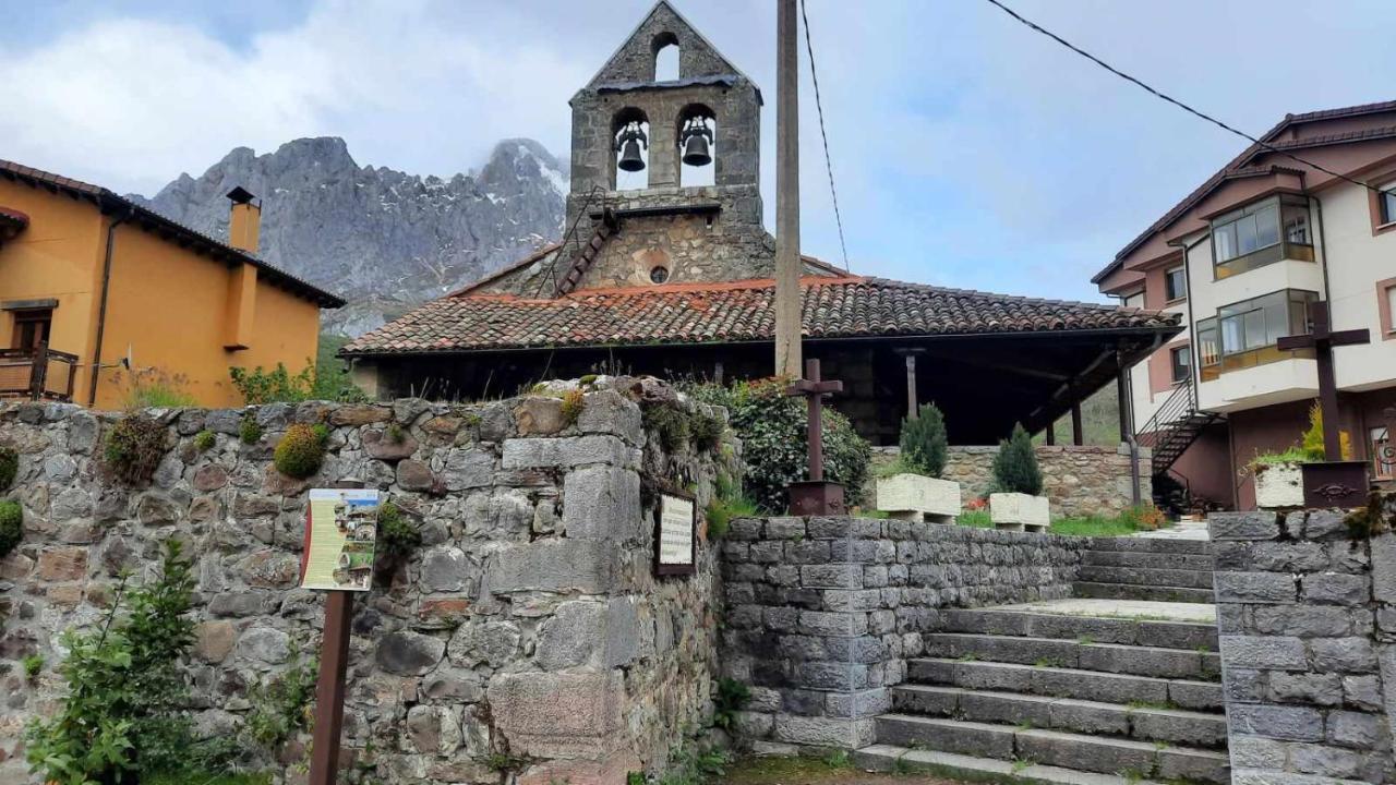 Riano En Las Montanas De Carmen Exterior foto