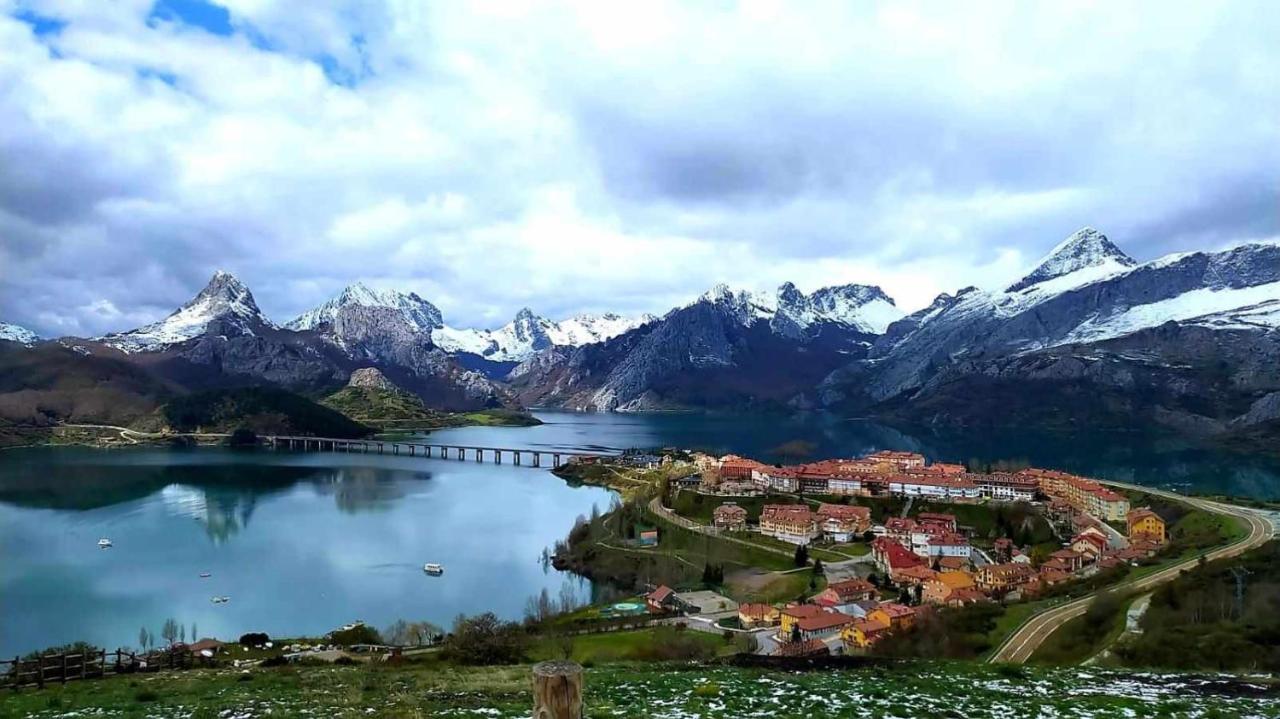 Riano En Las Montanas De Carmen Exterior foto